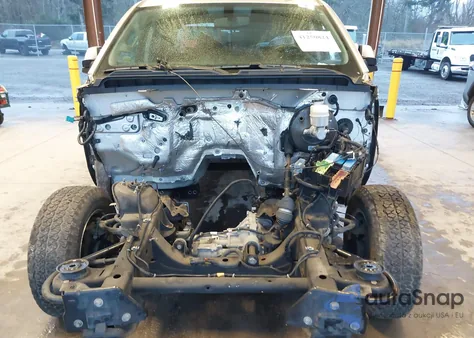 2016 Chevrolet Silverado 1500 из США, поврежденный, VIN 1GCUKREC7GF113342